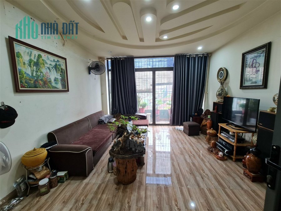 Bán Nhà Phố Đông Tác Quận Đống Đa. 36m Xây 6 Tầng Mặt Tiền 4.2m Nhỉnh 10 Tỷ. Cam Kết Ảnh Thật Mô Tả