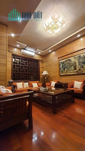 Bán Căn Biệt Thự Sân Vườn Mễ Trì Thượng 216m2 x 3 tầng, 4 phòng ngủ đầy đủ công năng nội thất sang