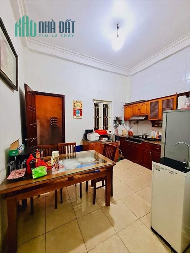mặt phố  VĨNH PHÚC-VỈA HÈ ĐÁ BÓNG  – OTÔ TRÁNH-GẦN CHỢ KINH DOANH 57 M 5T 13.4 TỶ