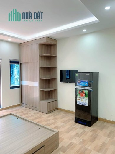 CCMN HOÀNG QUỐC VIỆT CẦU GIẤY NGÕ ÔTÔ 8T 28P DOANH THU 2TỶ/N >20TỶ 95M