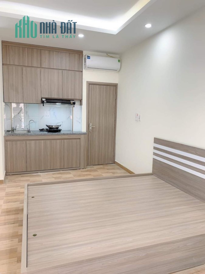 CCMN HOÀNG QUỐC VIỆT CẦU GIẤY NGÕ ÔTÔ 8T 28P DOANH THU 2TỶ/N >20TỶ 95M
