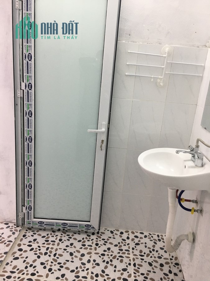 Bán căn hộ TT Nghĩa Tân, Cầu Giấy. 19/48m2; giá 1.45 tỷ