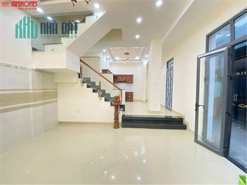 Bán nhà Quốc Lộ 13 gàn đường Hiệp Bình 50m ngang 5.5m x 9.5m Chỉ 4.95 ty