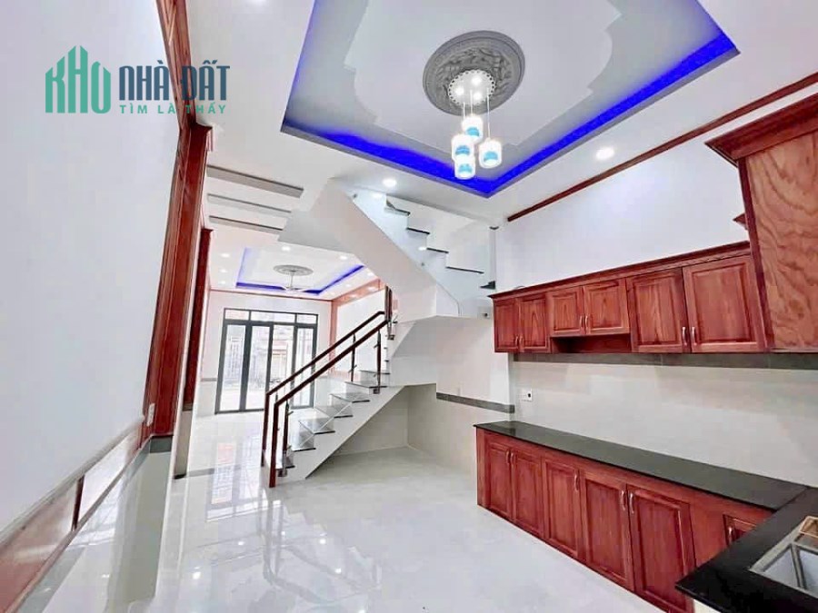 Nhà lầu trung tâm Biên Hoà, sân oto, đường oto chỉ 3 tỷ