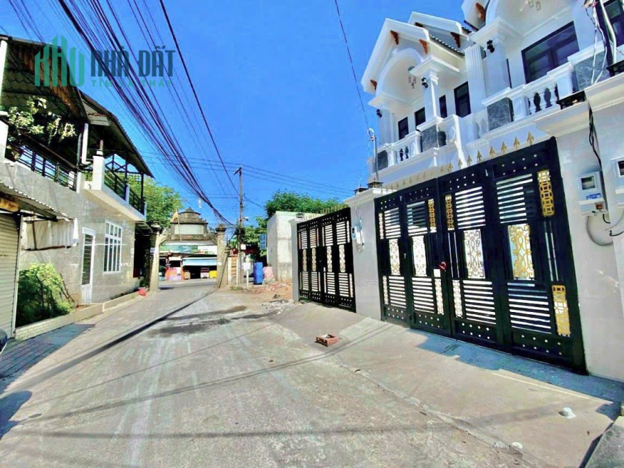 Nhà lầu trung tâm Biên Hoà, sân oto, đường oto chỉ 3 tỷ