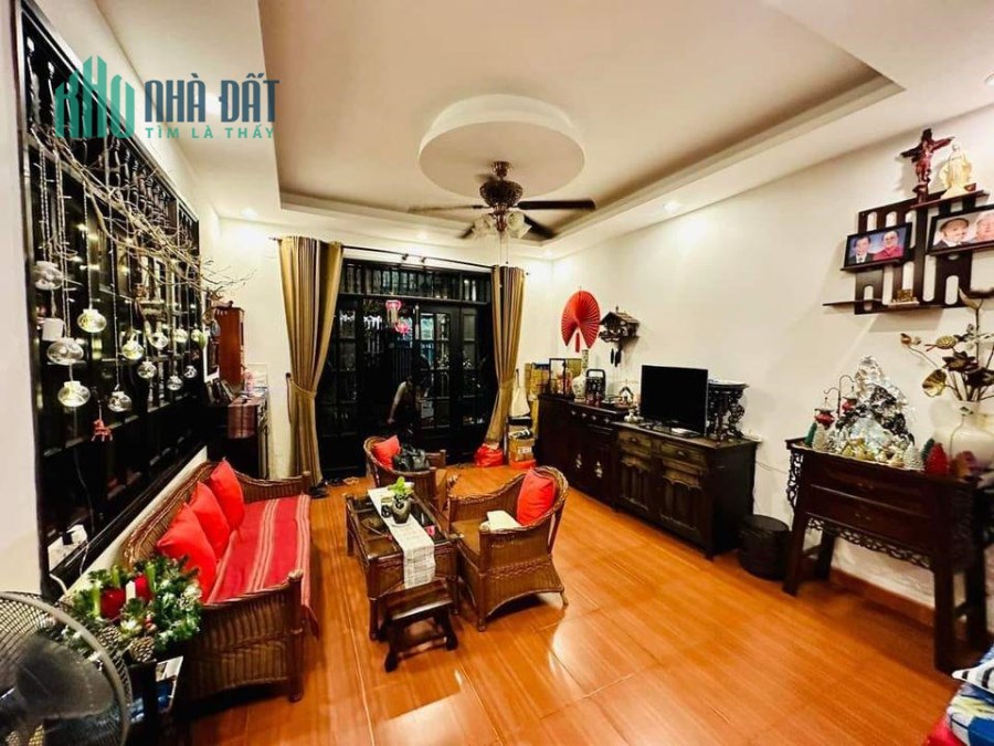HẺM XE HƠI - NGAY PHẠM VĂN ĐỒNG - QL13 - Hiệp Bình Chánh - NHÀ ĐẸP Ở NGAY