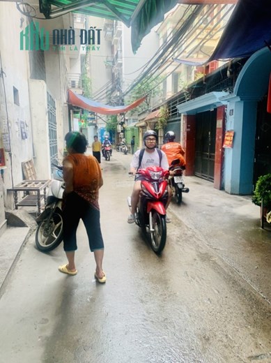 Bán nhà Hồ Tùng Mậu, Cầu Giấy. 30m5; MT3.2m; giá 6.3 tỷ