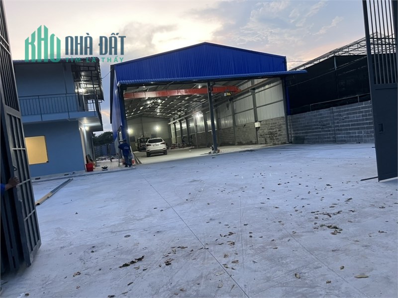 cần cho thuê hoặc bán nhà xưởng mặt tiền kinh doanh thương mại. đông dân cư