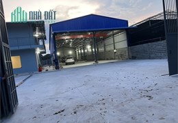 cần cho thuê hoặc bán nhà xưởng mặt tiền kinh doanh thương mại. đông dân cư
