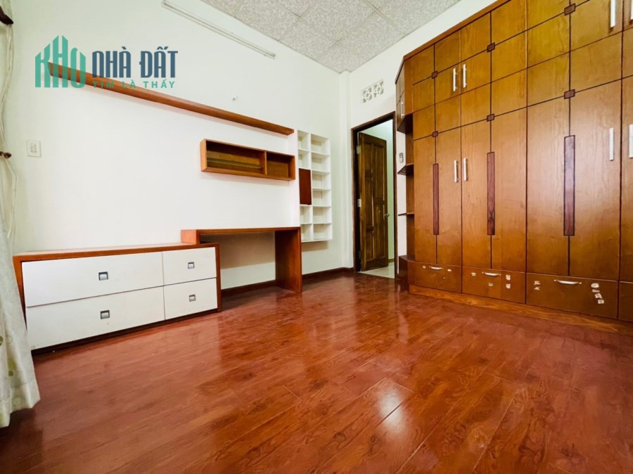 Bán nhà Tô Hiến Thành Quận 10-nhà mới vào ở ngay-65m2 giá chỉ 6.8 tỷ.