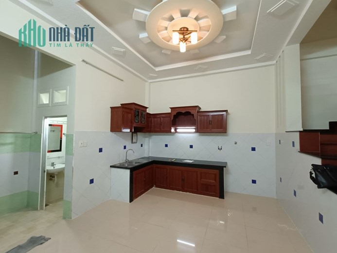 Bán Nhà Tô Ký, Trung Mỹ Tây- 90m2- 3 Tầng - Ngang 5m Hiếm - Hẻm xe hơi - Hơn 6 TỶ