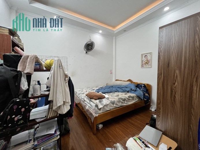 Bán nhà Quan Nhân Nhân Chính 50m 4X4T ngõ thông kinh doanh nhà đẹp ở ngay nhỉnh 6 tỷ lh 0975124520