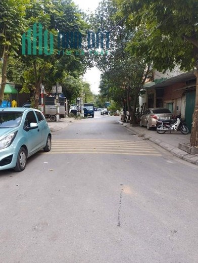 Bán nhà Khuyến Lương- Ao Vực 60m 4 tầng vỉa hè 2 oto tránh 6 tỷ nhỉnh