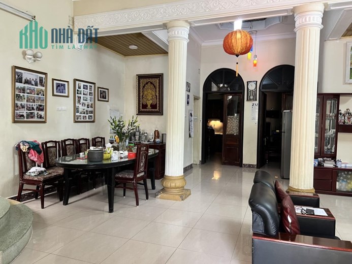 ⚜️ MẶT PHỐ MẶT HỒ BA MẪU ĐỐNG ĐA 240M2 4T MT 7.2M, GIÁ ĐẦU TƯ XÂY TÒA, CHỈ 52 TỶ ⚜️
