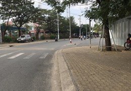 Bán Nhà Trọ Bình Dân, Đối Diện Khu Công Nghệ Cao, Tp Thủ Đức, Giá Siêu Rẻ Chỉ 36tr/m2