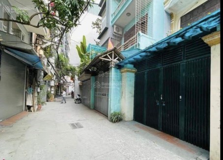 Bán toà nhà căn hộ 445 Nguyễn Khang 7 tầng 16 phòng khép  DT 70m2, MT 5,5 m giá bán 15 TỶ