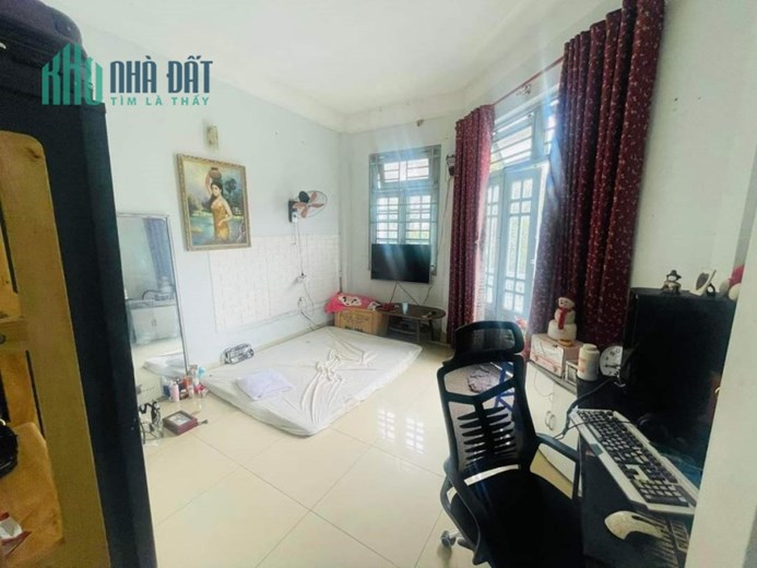 Bán Nhà HXH Thông Ny Sư Huỳnh Liên, Tân Bình, 5 Tầng Mới, Nội Thất Cao Cấp, Nhỉnh 6 Tỷ TL.