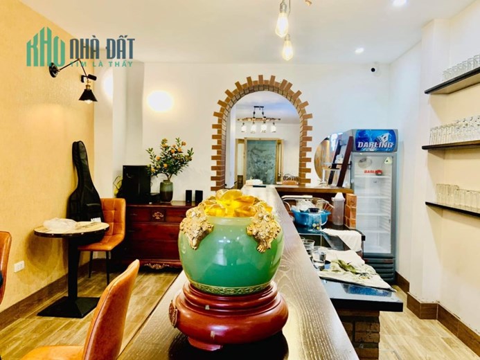 Chỉ 2.65 tỷ có ngay TT Tầng 1 - Trần Quốc Hoàn 70m2 siêu đẹp - Kinh doanh, ô tô tránh