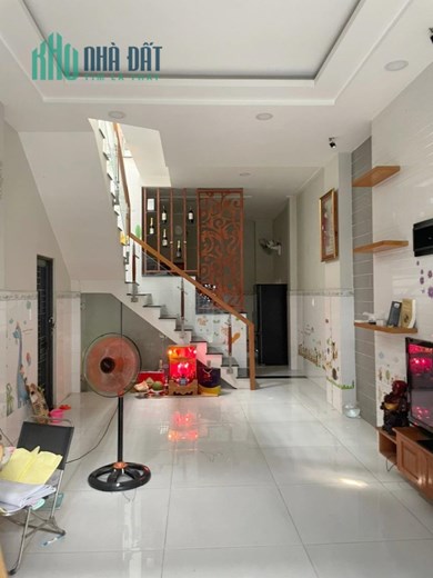 LỠ CĂN NỲ PHẢI CHỜ NĂM SAU - 49M2 Q. TÂN KÌ TÂN QUÝ 2 TẦNG ĐẸP Ở NGAY CHỈ 3 TỶ HƠN