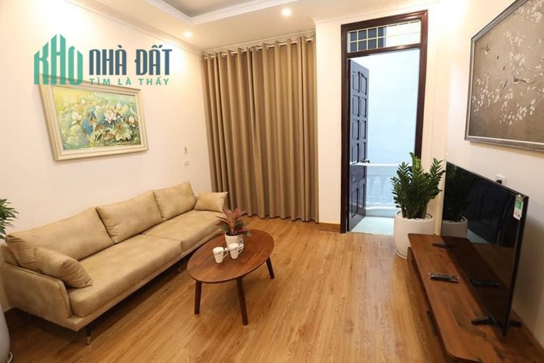 NGỘP Bank nhà  Quận 10,  gần MẶT TIỀN TÔ HIẾN THÀNH 45m2 nhính 8 tỷ 5 có ngay nhà 4 tầng