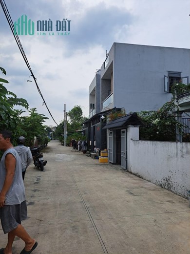 CẦN TIỀN, BÁN LÔ ĐẤT 5 X 31 XÃ TRUNG CHÁNH.ĐƯỜNG BÊ TÔNG.