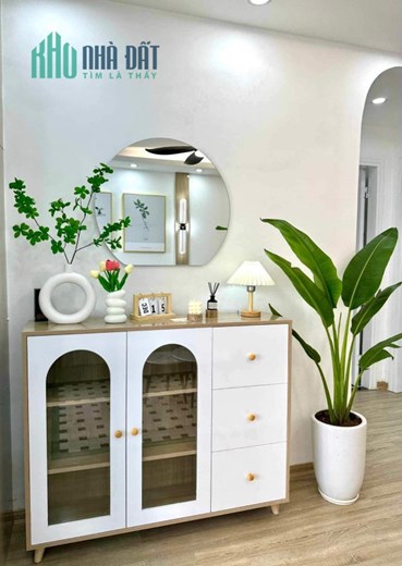 CĂN HỘ 3 NGỦ 83 MÉT FULL NỘI THẤT MỚI KOONG Ở LUÔN CHR 2TY368