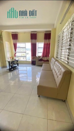 BÁN 4 TẦNG MẶT TIỀN KINH DOANH ĐƯỜNG MAI XUÂN THƯỞNG VĨNH HẢI- NHA TRANG 
Vị trí: đường 20m cách