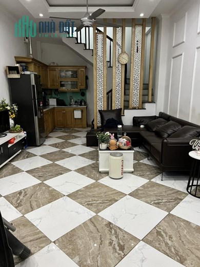 Bán nhà Khuyến Lương, Hoàng Mai, ô tô đỗ cửa vào nhà, 5 tầng mới ở ngay, giá chỉ 4 tỷ 500