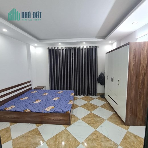 Bán nhà Khuyến Lương, Hoàng Mai, ô tô đỗ cửa vào nhà, 5 tầng mới ở ngay, giá chỉ 4 tỷ 500