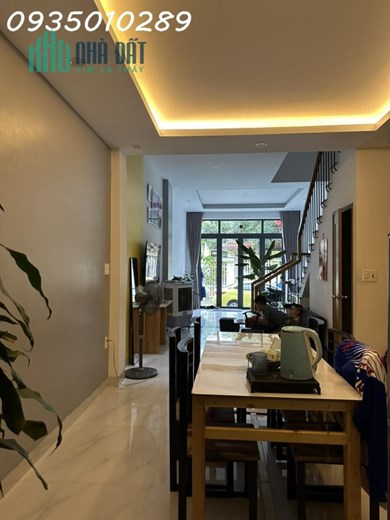Nhà 4 tầng đúc mê lệch. Đẹp hiện đại thông thoáng. Diện tích đất 68,9m.Địa chỉ: Đường Thanh Khê 6,