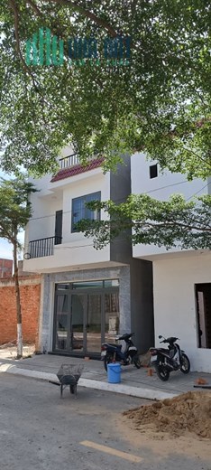 Nhà phố Sala Thuận An đối diện chợ Phú Phong, Sổ hồng hoàn công