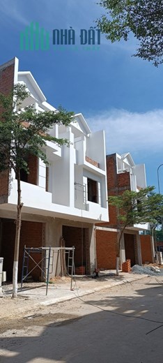 Nhà phố Sala Thuận An đối diện chợ Phú Phong, Sổ hồng hoàn công