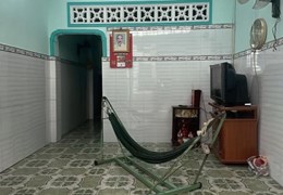 BÁN NHÀ GIÁ RẺ -  MẶT TIỀN LƯU TRỌNG LƯ QUẬN 7 - 2PN 2WC
