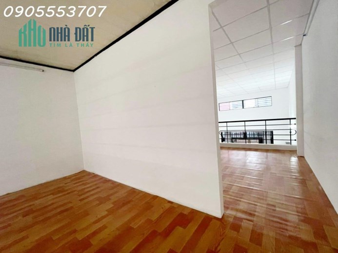 Kiệt 4m Lương Thế Vinh - Nhà 90m2 có 3 phòng ngủ - Sơn Trà, Đà Nẵng, Giá chỉ hơn 2 tỷ