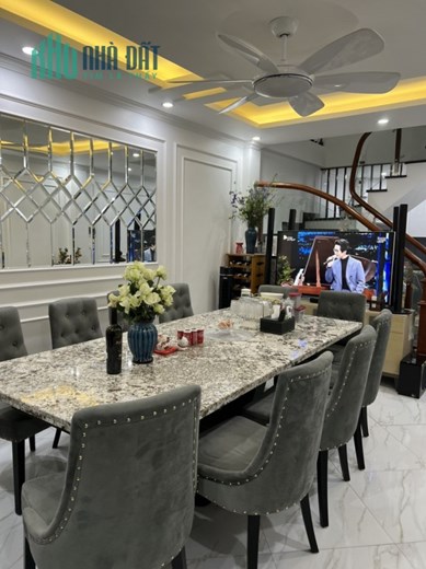 SIÊU PHẨM. Bán nhà đẹp phố Nhân Hòa, Thanh Xuân. 50m2 x 5 Tầng. NGÕ THÔNG. KD. Hơn 6 Tỷ. 0968084286