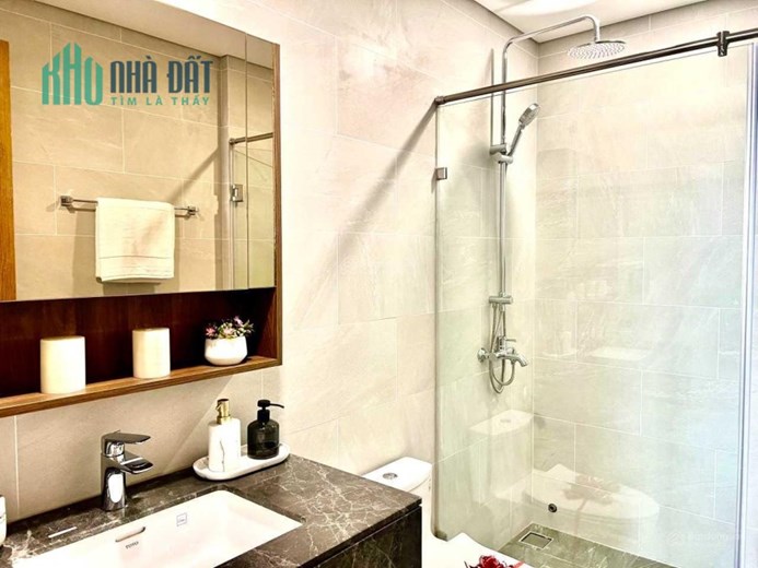 Căn hộ Grand Sunlake số 135 Trần Phú - Văn Quán, 2pn, 2vs, đồ mới cao cấp, giá 2.3 tỷ