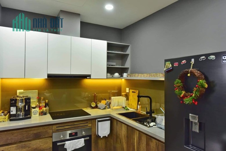 Cho thuê căn hộ chung cư Sunrise Riverside 2PN,84m2,full nội thất,17 triệu/tháng.
