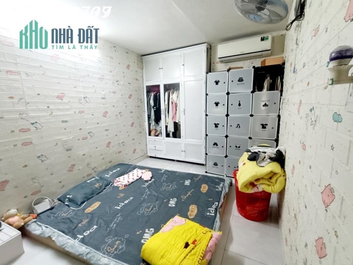 HOT - Nhà đẹp 2 tầng, Dt: 72m2 đi bộ 10m Ra mặt tiền NGÔ QUYỀN, Sơn Trà, Đà Nẵng, Giá 3,x tỷ (có x