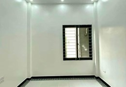 Nhà cầu bươu lô góc ô tô qua cổng ngay gần phố chỉ gần 4tỉ/30m2/5 tầng