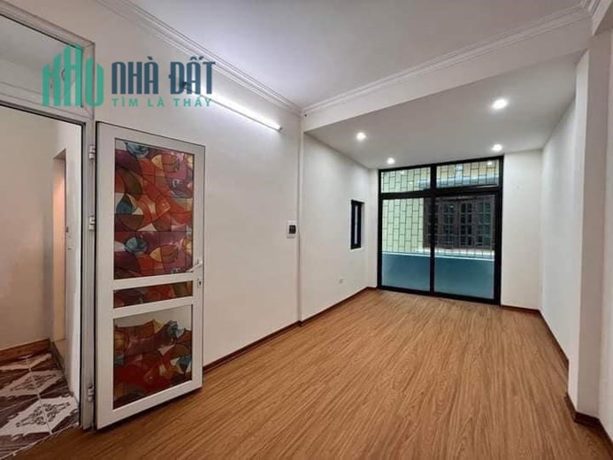 Gấp : Nhà Trung Thanh ngay phố ô tô gần nhà chỉ chưa tới 3tỉ 30m2 5 tầng