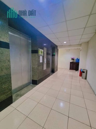 Chung cư CC B14 Kim Liên - 73m2, 2 ngủ - view phố Ngọc Thạch - 3.98 tỷ