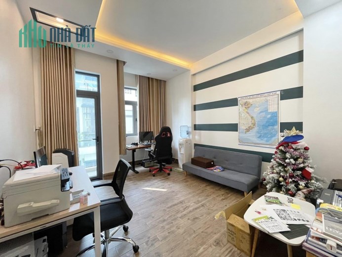 Nhà bán đường số 17 Hiệp Bình Chánh 59m 4m x 15m 4 tầng có 4 phòng ngủ