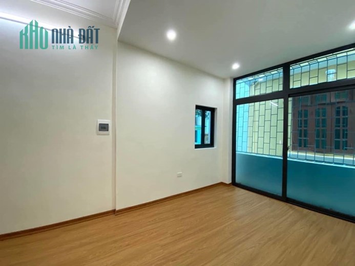 Nhà Hữu Hoà Thanh Trì ô tô chạy vèo mặt ngõ  chỉ từ 2.tỉ 30m2 5 tầng