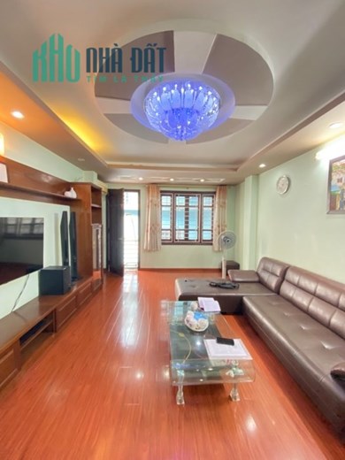 CC Bán Gấp nhà Chùa Láng - Đống Đa - 60m x MT 4m 4 Tầng - Hai Thoáng