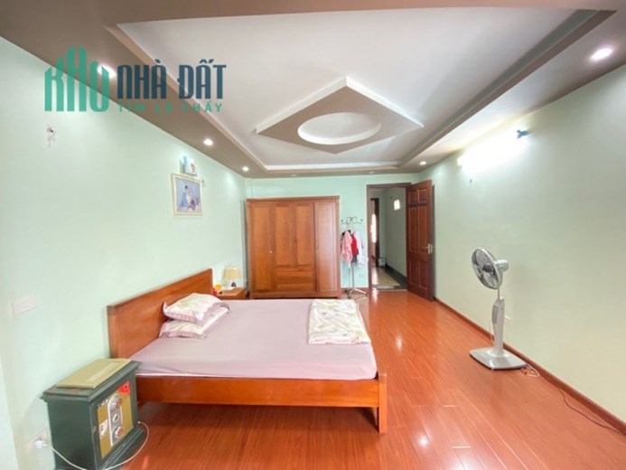 CC Bán Gấp nhà Chùa Láng - Đống Đa - 60m x MT 4m 4 Tầng - Hai Thoáng
