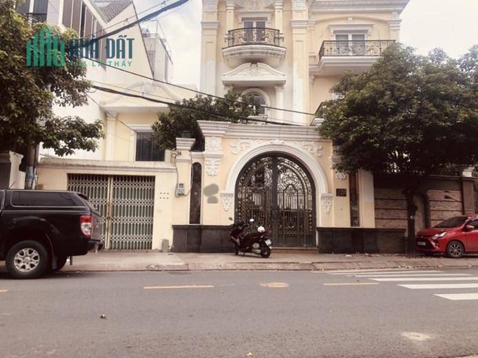 NGộp Mặt Tiền Tân Sơn NHì - Tân Phú - 306m2 - nhỉnh 2x tỷ