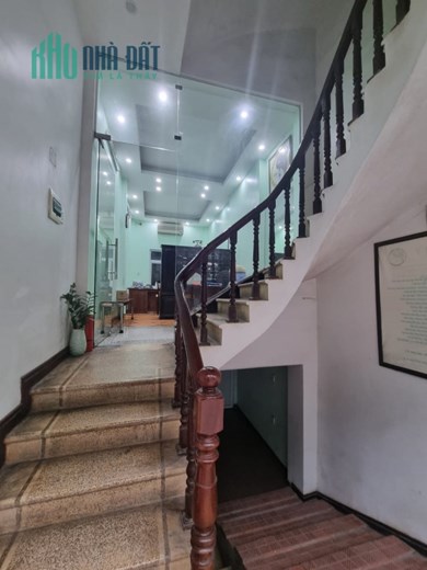 ⚜️ CHỈ 8.7 TỶ - NHÀ MẶT ĐƯỜNG BƯỞI, BA ĐÌNH SIÊU KINH DOANH 40M2 7 TẦNG GIÁ ĐẦU TƯ ⚜️