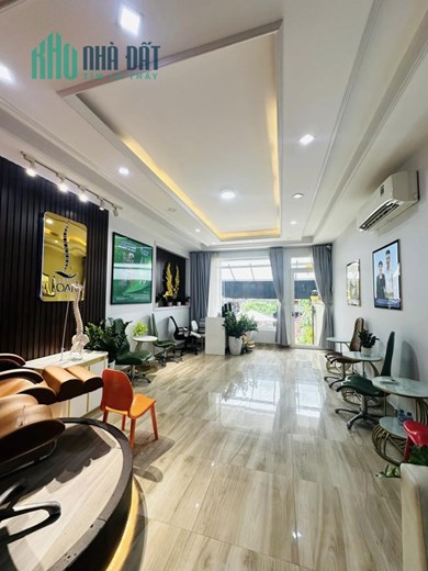 MẶT TIỀN ĐƯỜNG 18M, PHÂN LÔ ĐỒNG BỘ - KHU BIỆT THỰ- TOÀN ĐẠI GIA Ở. CÁCH QUẬN 5 CHỈ 5P DI CHUYỂN