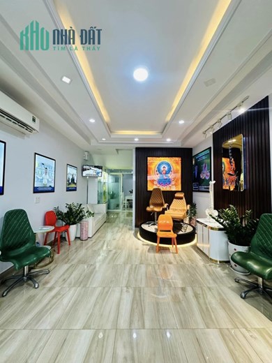 MẶT TIỀN ĐƯỜNG 18M, PHÂN LÔ ĐỒNG BỘ - KHU BIỆT THỰ- TOÀN ĐẠI GIA Ở. CÁCH QUẬN 5 CHỈ 5P DI CHUYỂN
