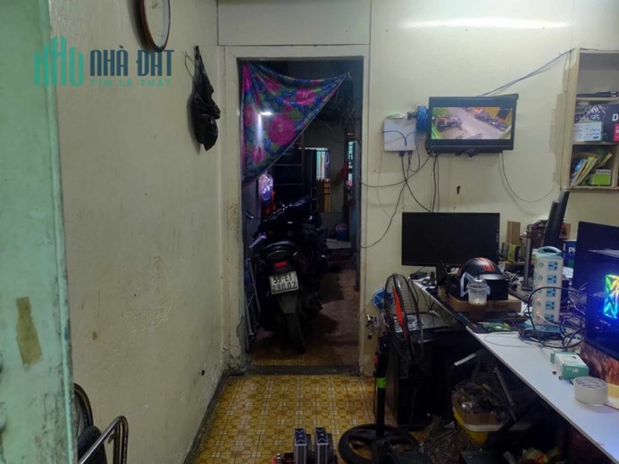 BÁN NHÀ CẤP 4 CHÍNH CHỦ 2 MĂT TIỀN HẼM, ĐƯỜNG MINH PHỤNG P2 , Q11. DT: 31,3m2 .  GIÁ : 4,1 TỶ